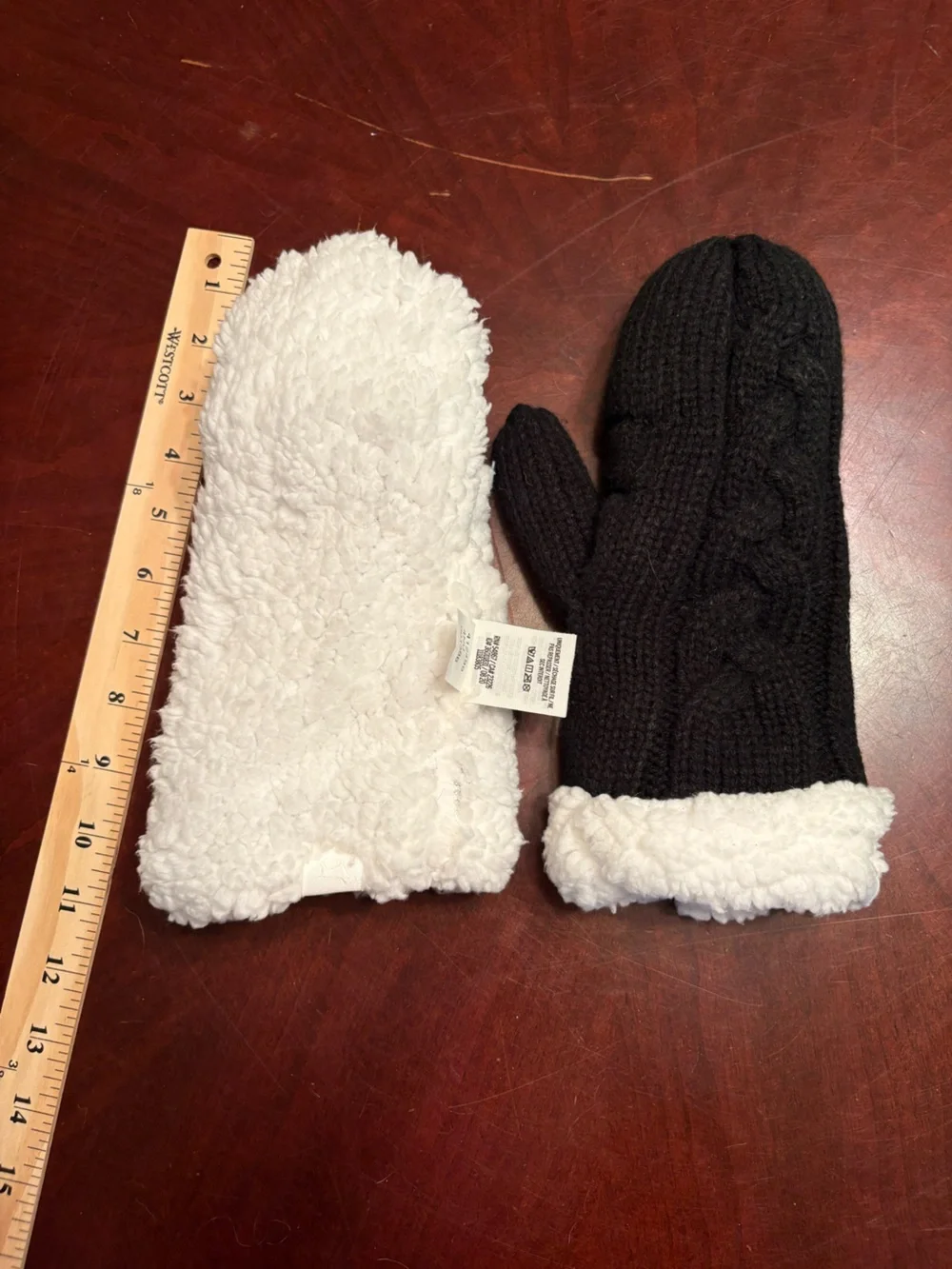 PINK Victoria's Secret Black Knit Mittens with White Sherpa Cuff